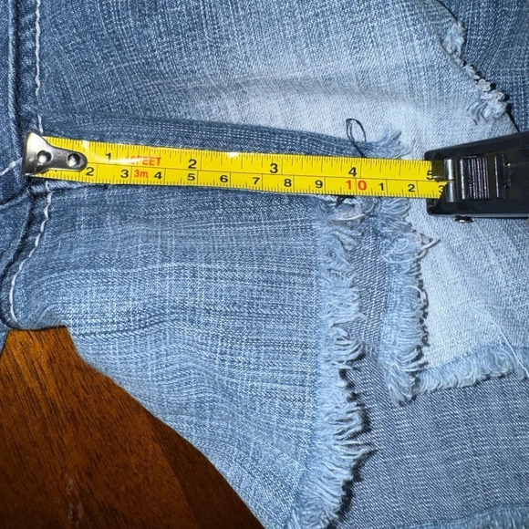 Hydraulic Jeans Cut Off Denim Thick Stitch Embroidered Shorts Size 15/16 - Picture 10 of 13